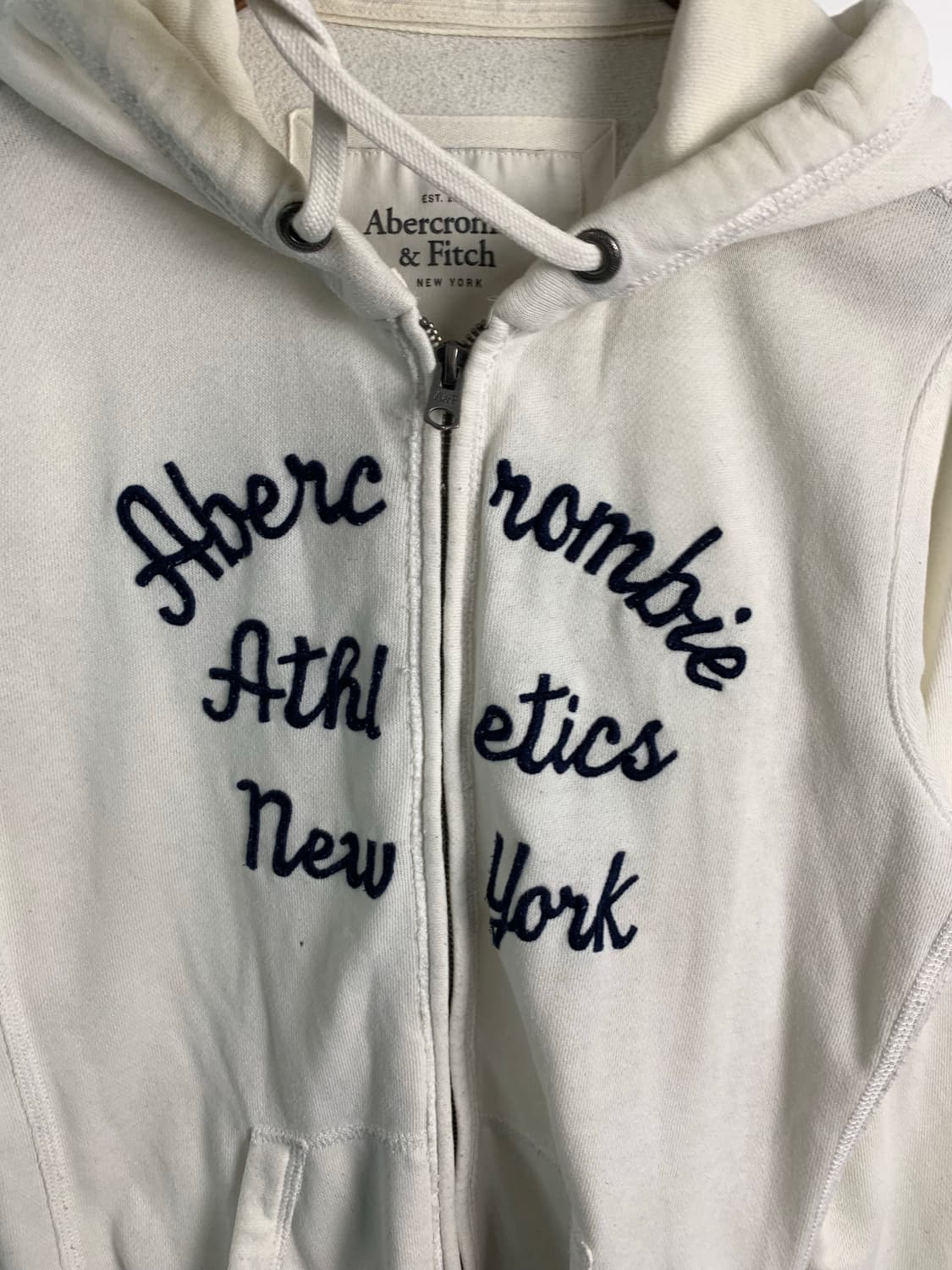 아베크롬비 y2k 와투케 화이트 후드집업 상품이미지4