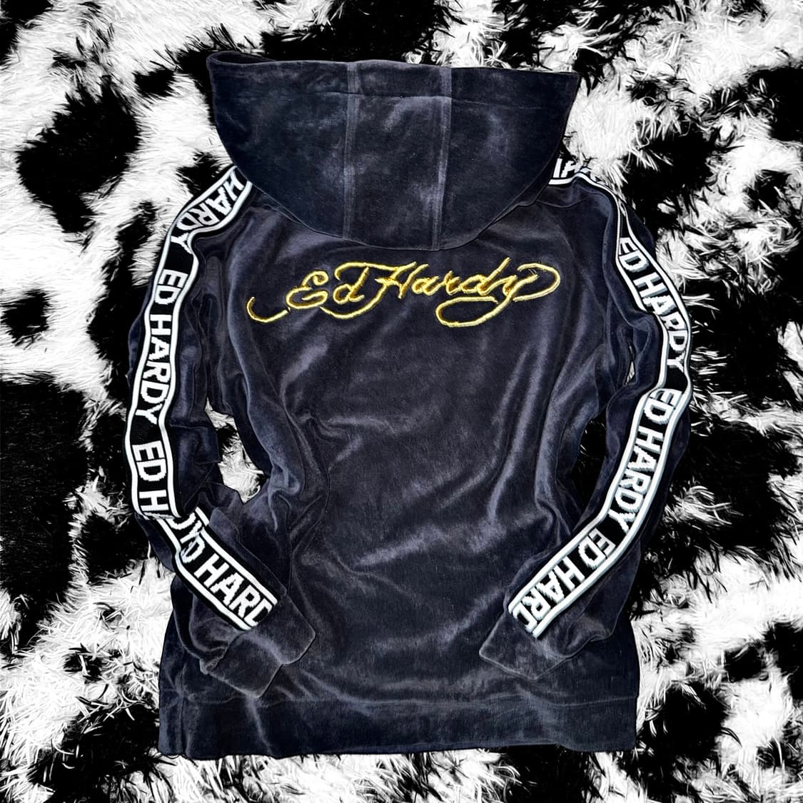 ED HARDY 타이거 벨벳 후드 티셔츠 상품이미지2