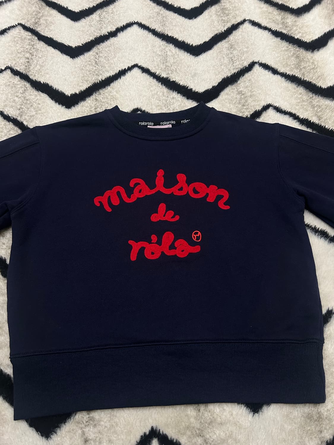 [Free]로라로라 크롭 스펠아웃 맨투맨/네이비레드 상품이미지4