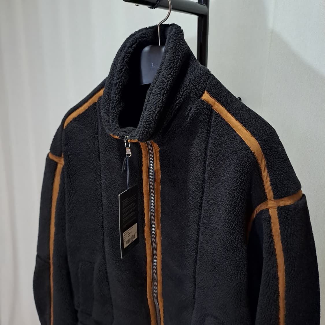 (새제품) 메종미네드 VOA MUSTANG BLACK B149 상품이미지4