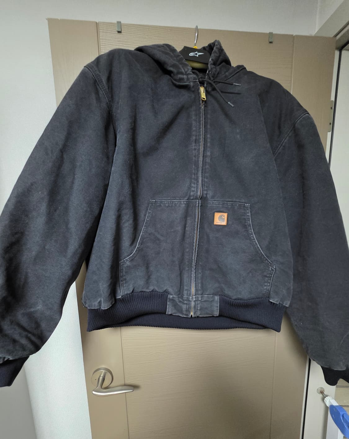 칼하트 블랙 후드 워크 자켓 j130 블랙 xxl 상품이미지1
