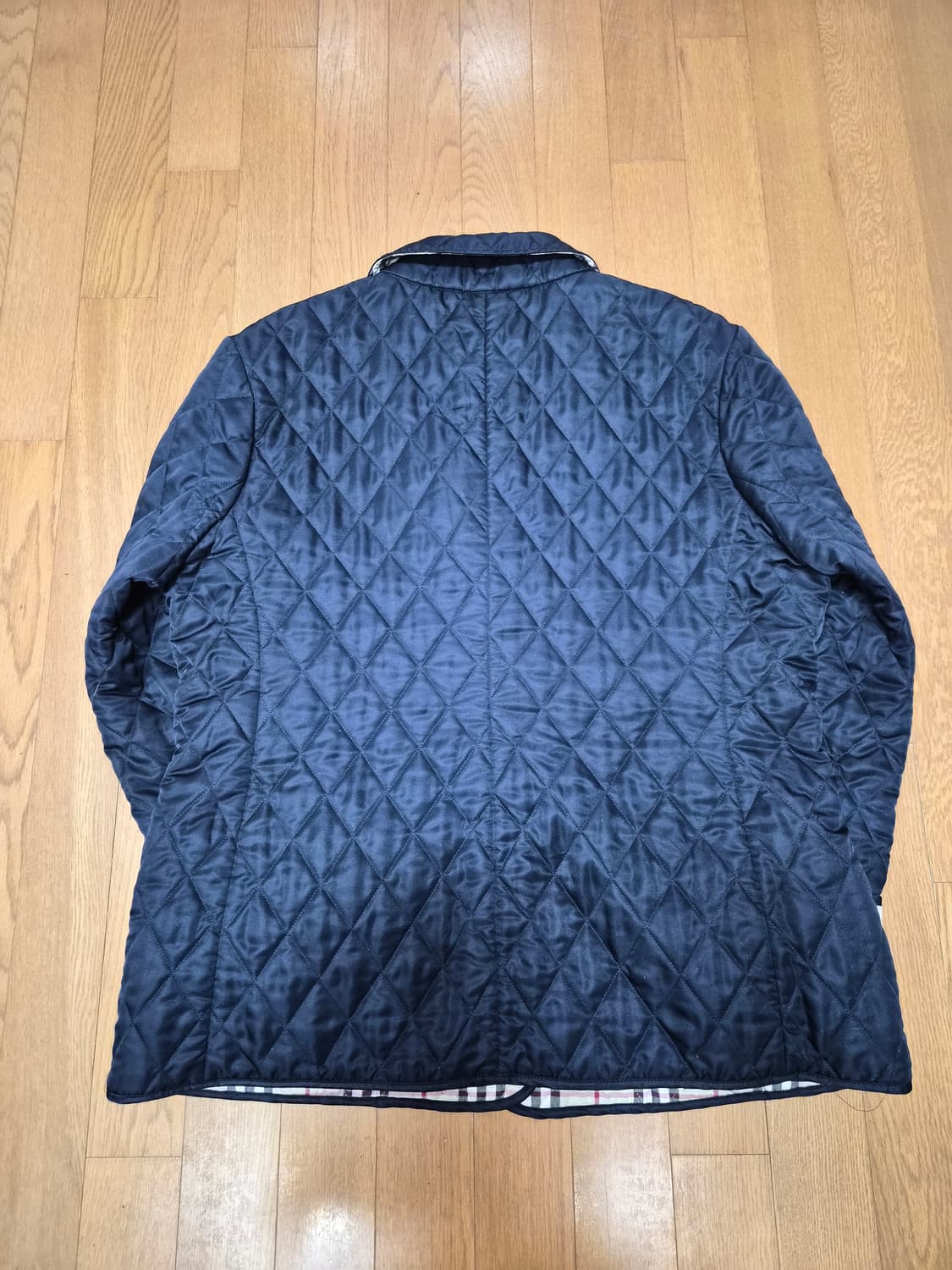 (정품) 버버리 퀼팅 자켓 L (여성 명품 패딩 점퍼) 상품이미지2