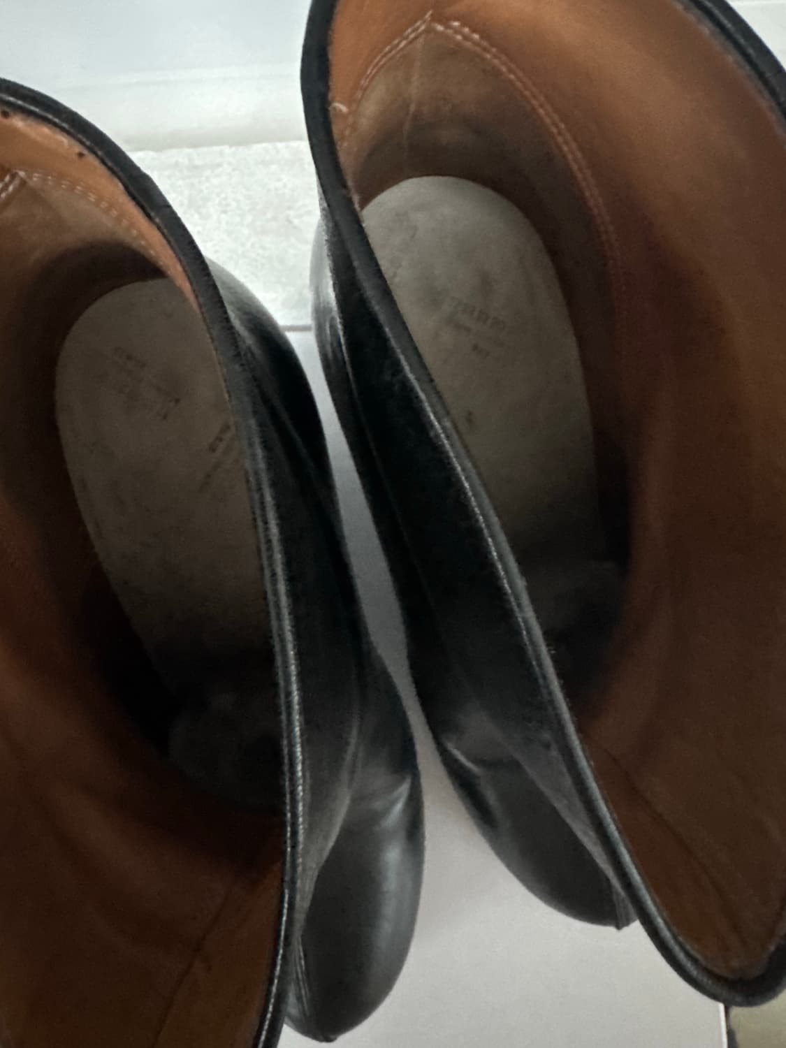 [240/37.5] 메종 마르지엘라 블랙 레더 앵클부츠 상품이미지3