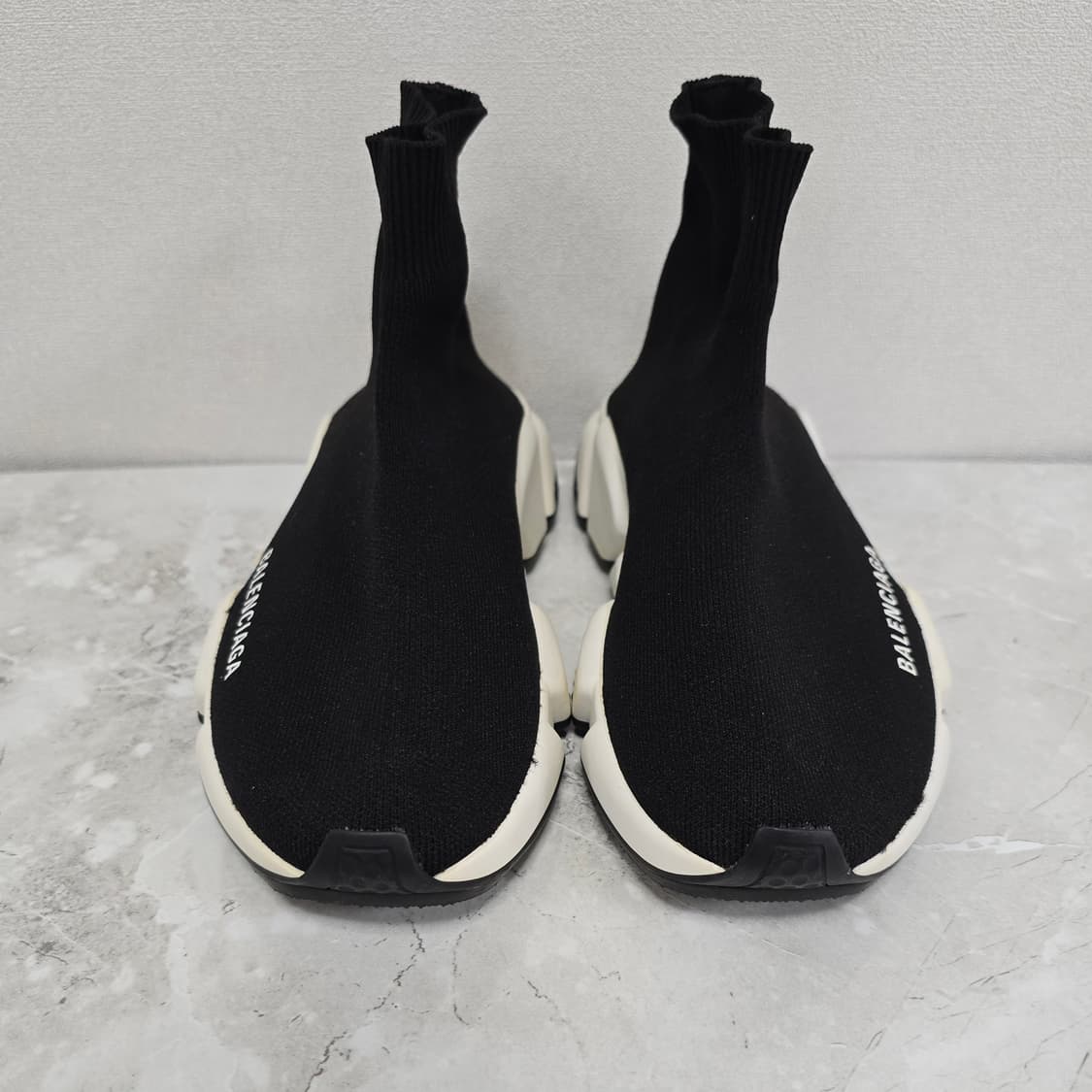 발렌시아가 스피드러너 스니커즈 신발 35사이즈 225 230 판매 상품이미지2