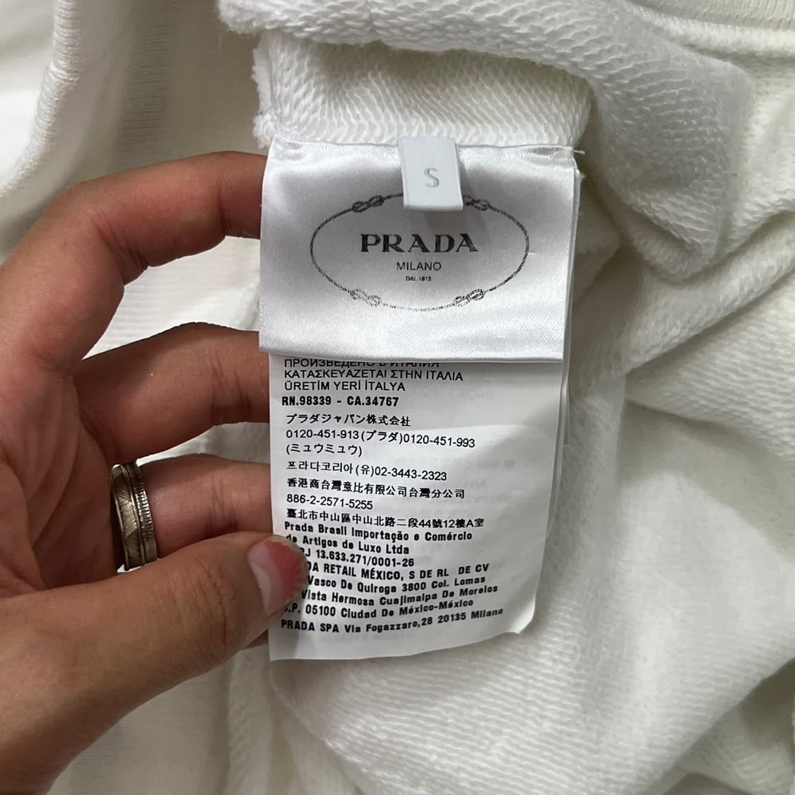 [95] 프라다 후드 나시 상품이미지4