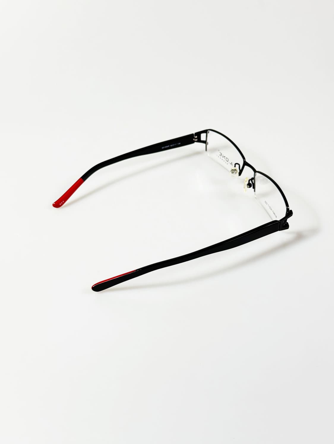 A.ONE 블랙 메탈 반무테 스퀘어 프레임 빈티지 안경 상품이미지4