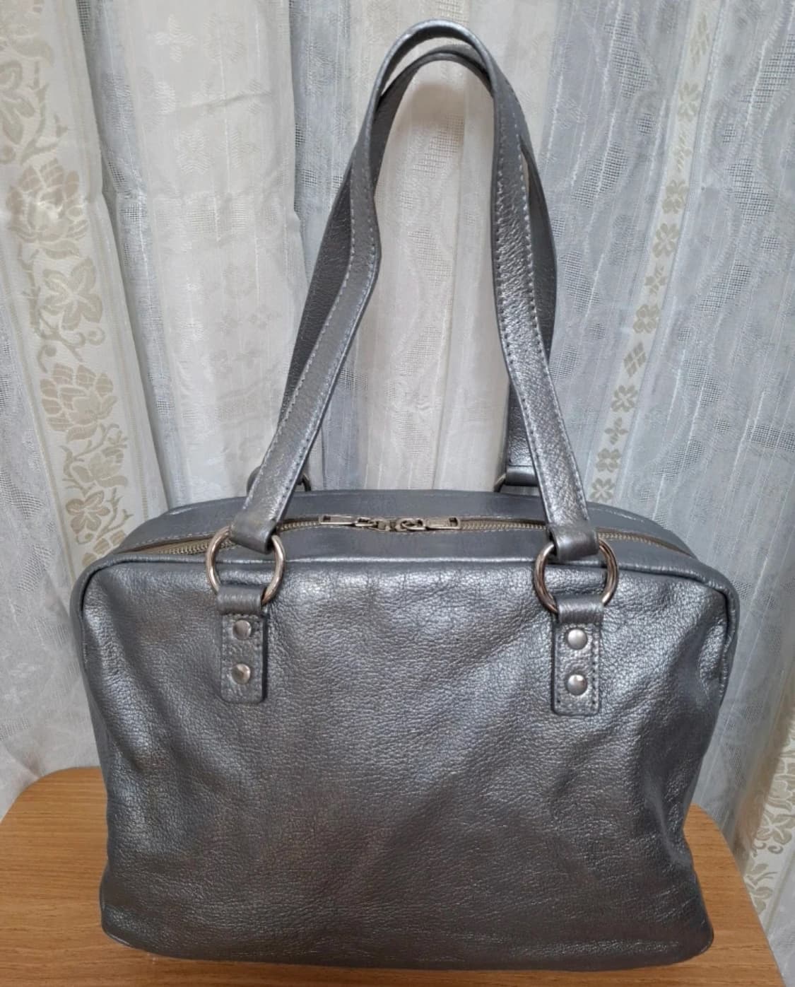 Yves Saint Laurent 생로랑 러버 토트백 상품이미지6