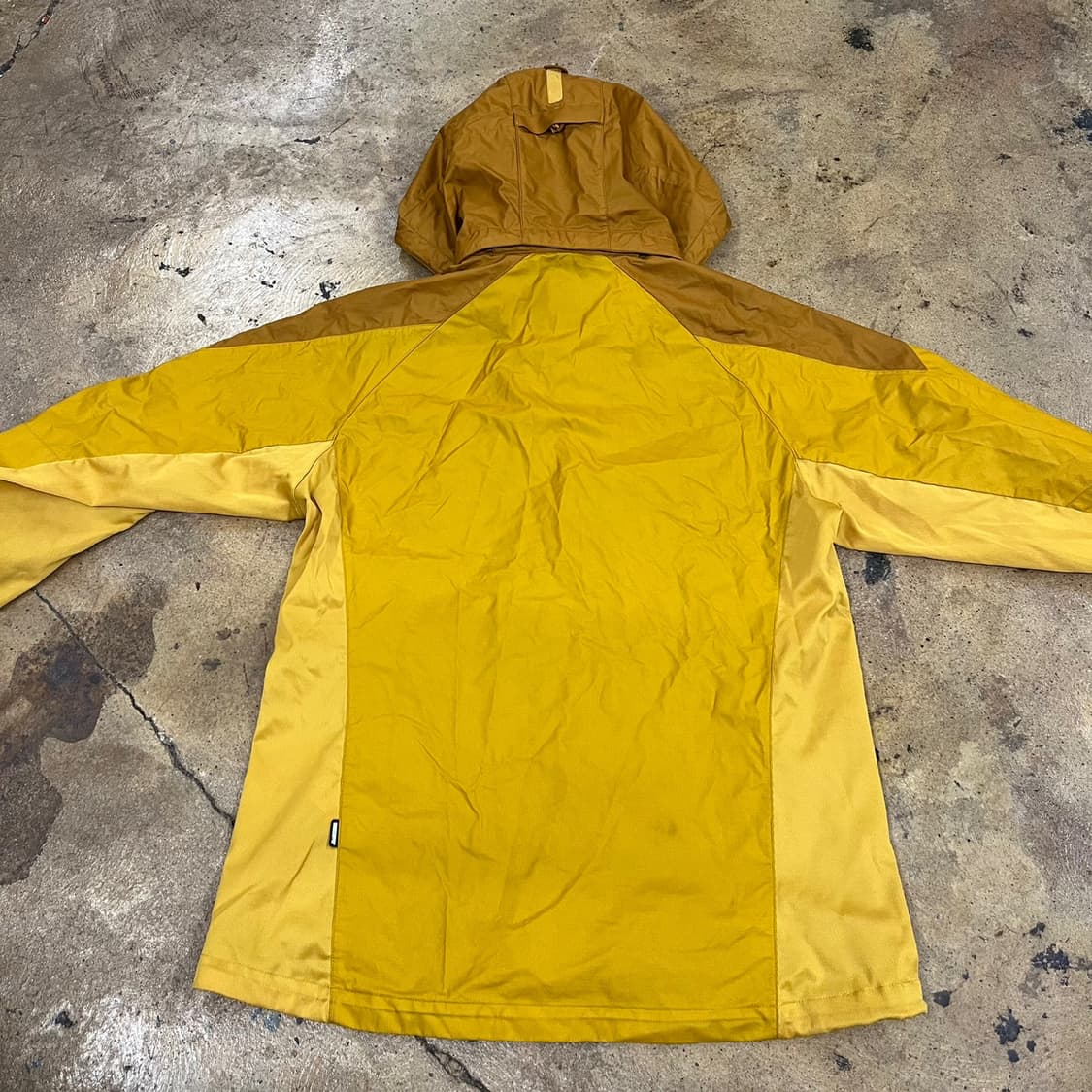 [정품/XL]  몽벨 윈드스토퍼 경량 바람막이 자켓 b16 상품이미지4