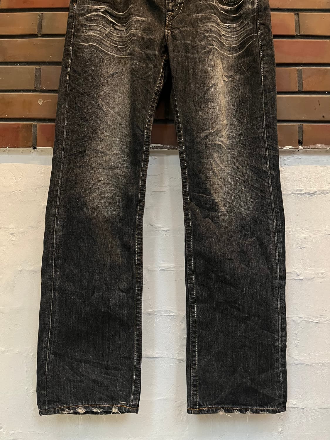 Levis 502 클래식 워싱 블랙 데님 진 34x32 상품이미지3