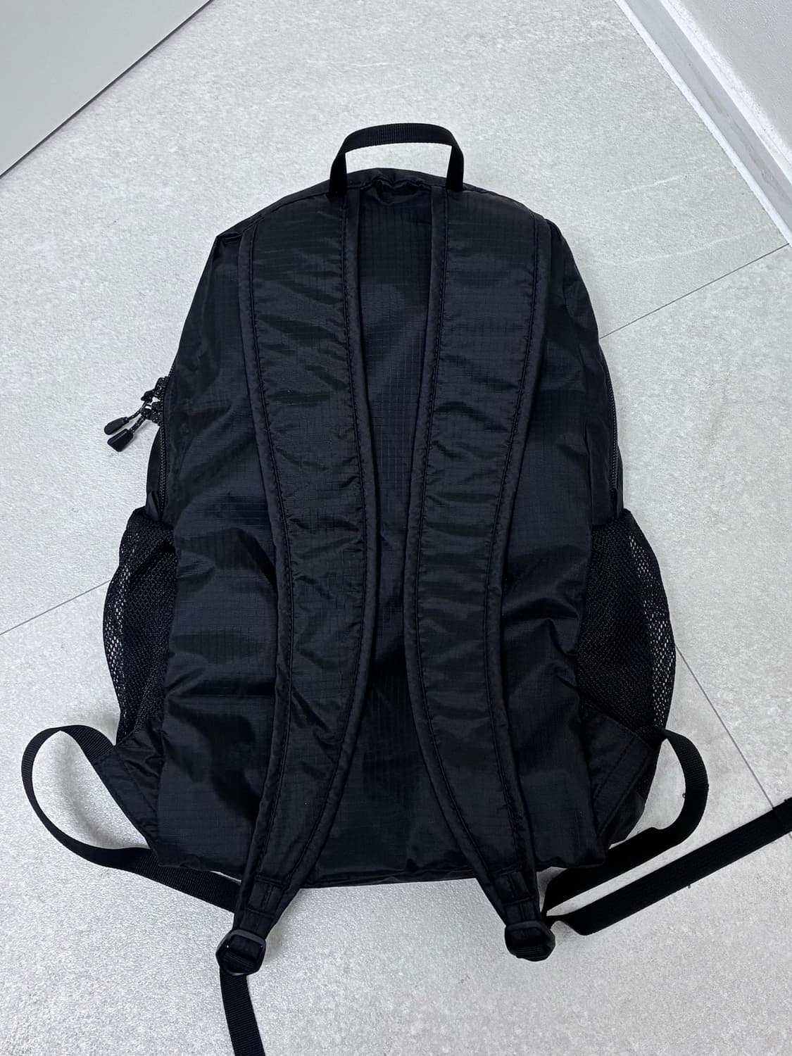 몽벨 백팩 포켓터블 라이트백 10L 상품이미지2