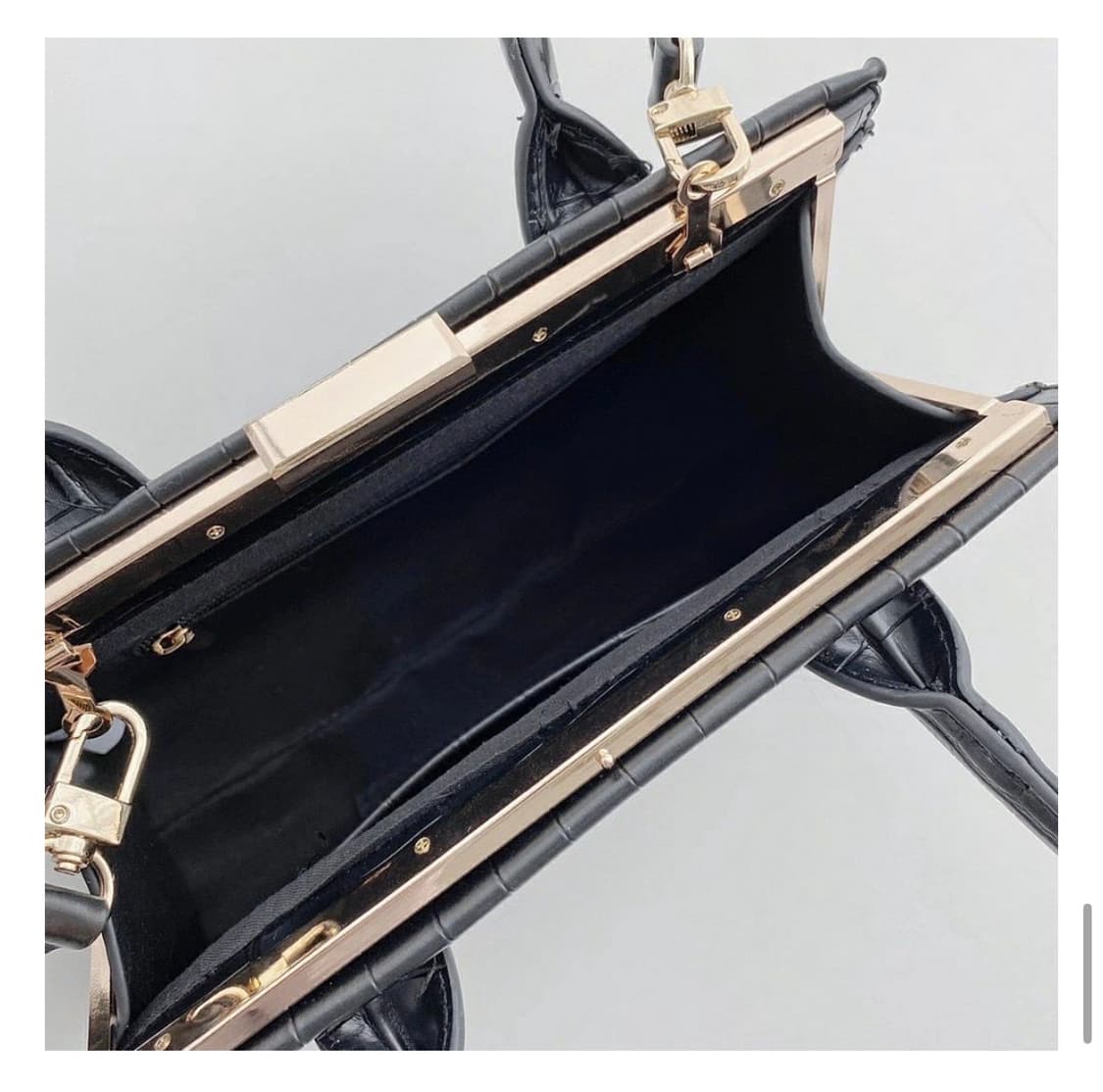 택포)새상품)스퀘어 숄더백 크로스백 상품이미지4