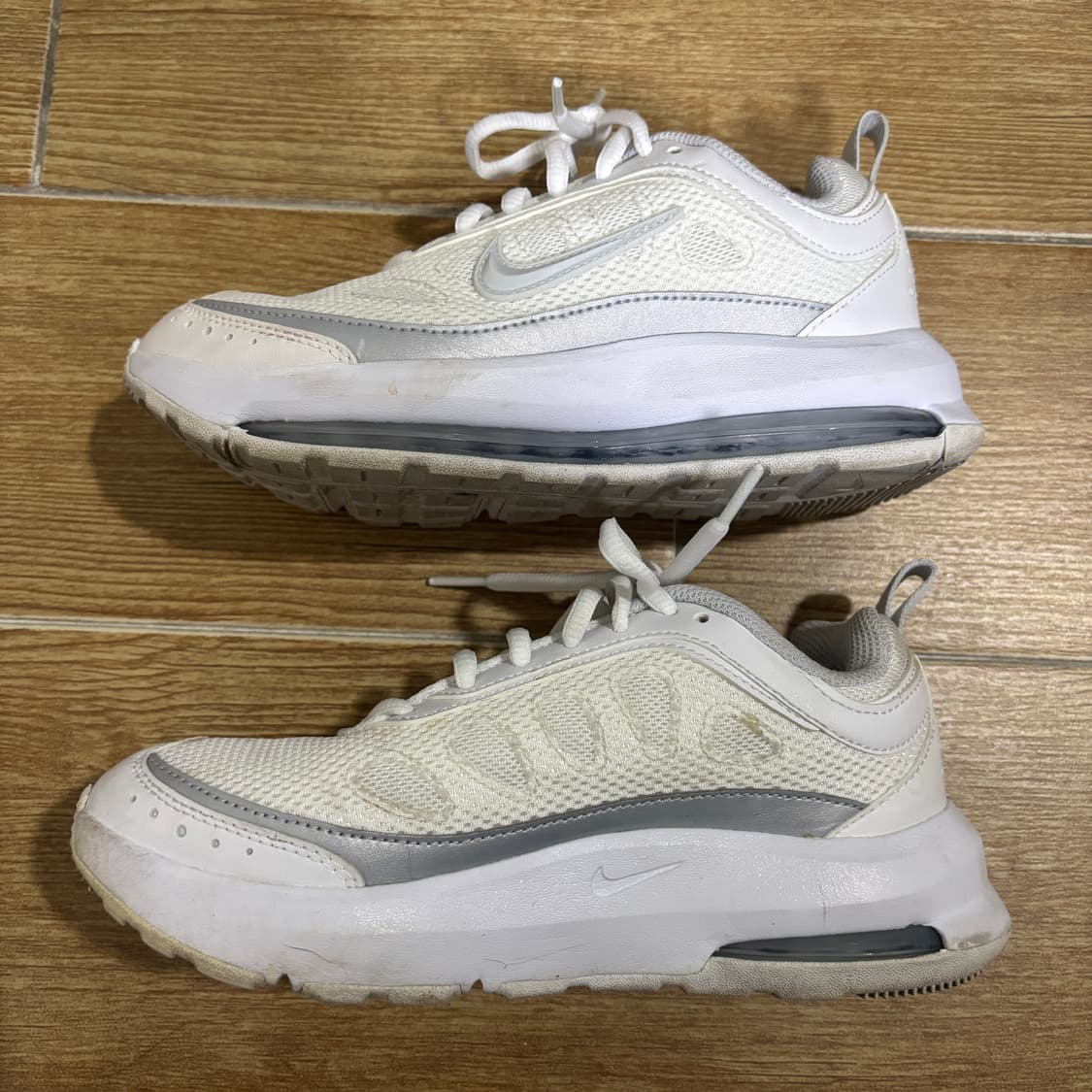 나이키 에어맥스 AP 우먼스 225mm 워킹화 상품이미지9