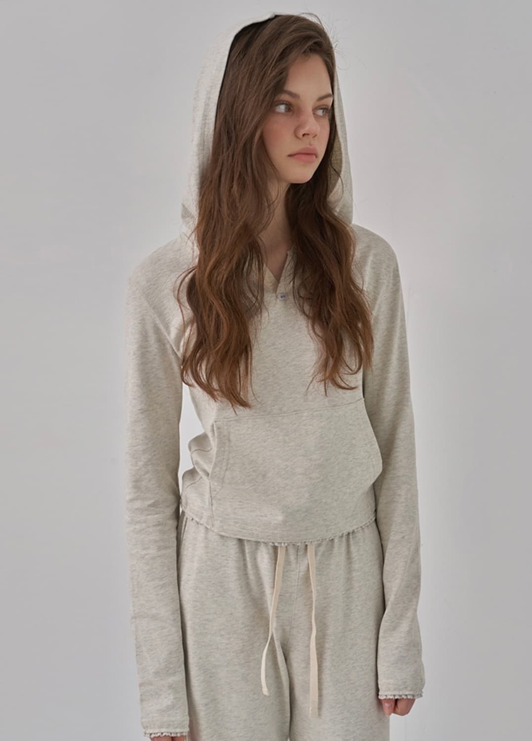 HANE 하네 이모셔널 레이스 후디 오트밀 S 상품이미지2