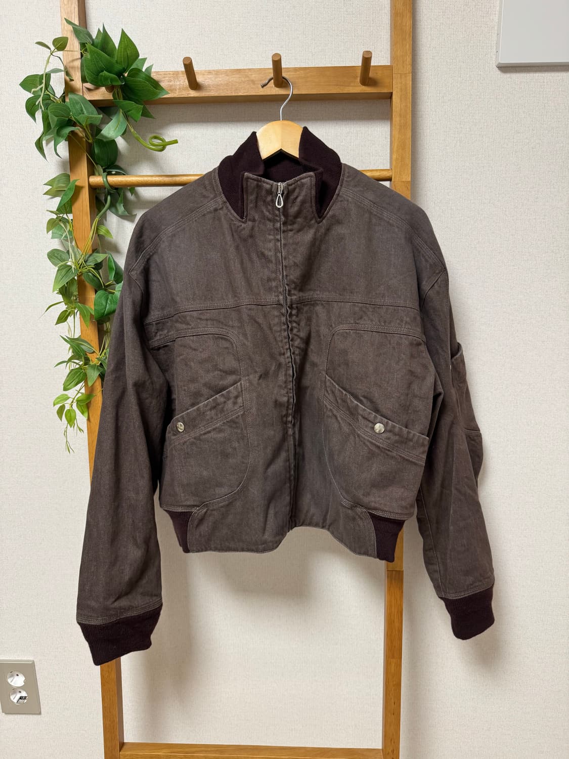 키코 코스타디노브 konkord 콩코드 봄버 자켓 상품이미지1