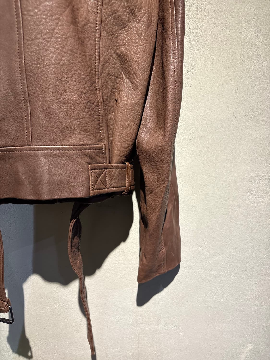 띠어리 양가죽 크롭 재킷 상품이미지5