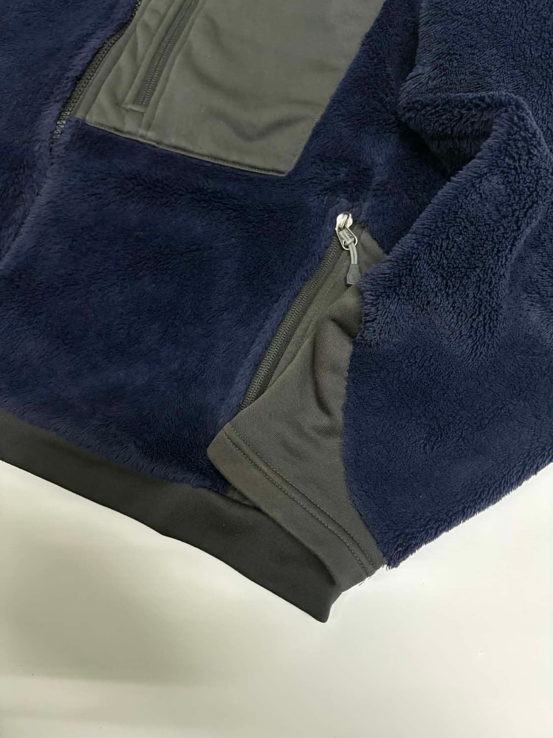 [L] 마운틴 하드웨어 몽키 플리스 폴라텍 자켓 상품이미지5