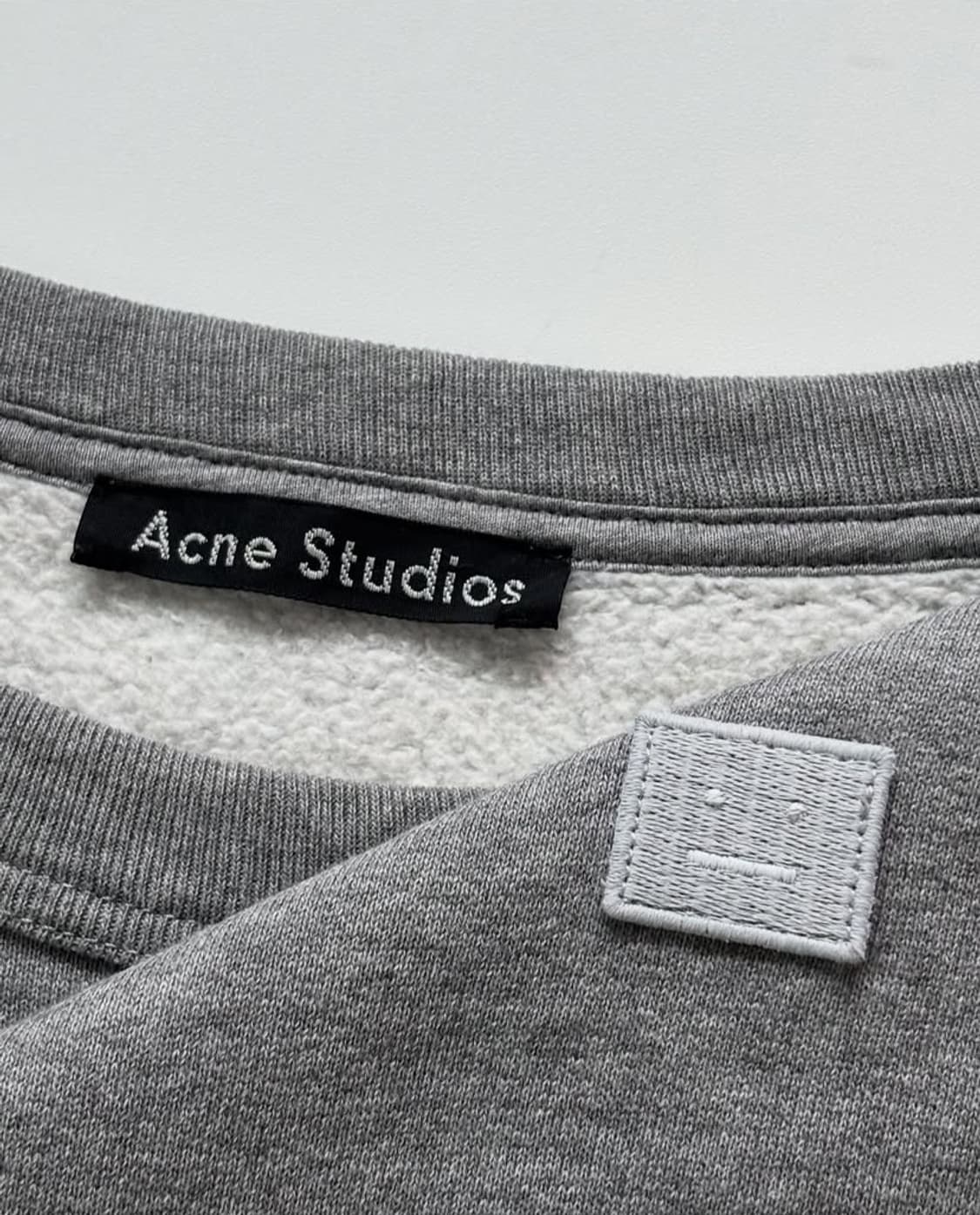 AcneStudio 아크네스튜디오 그레이 맨투맨 상품이미지5