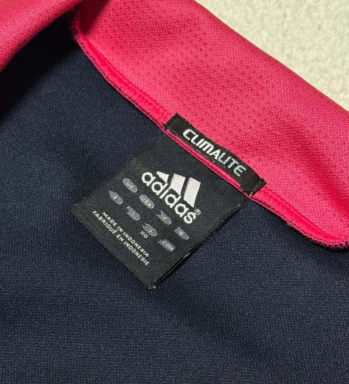 아디다스 일본 그라데이션 블랙핑크 져지 상품이미지4