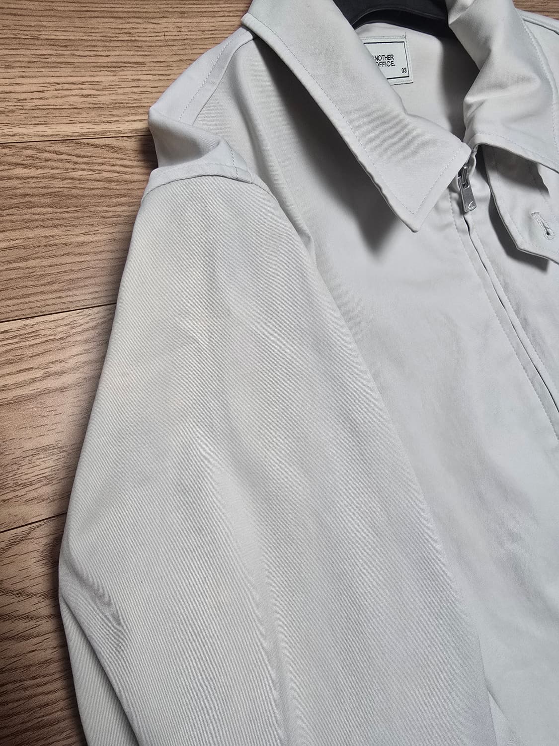 어나더오피스 22ss 볼륨 블루종 상품이미지8