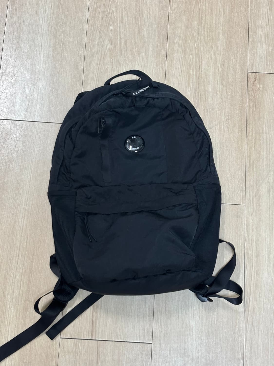 Cp컴퍼니 백팩 상품이미지1