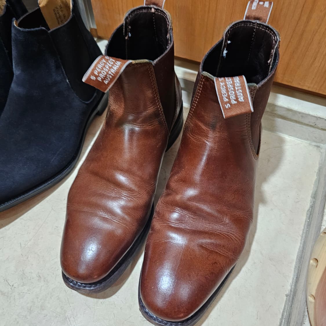 알엠윌리엄스 컴포트 크래프트맨 첼시부츠 브라운 상품이미지1