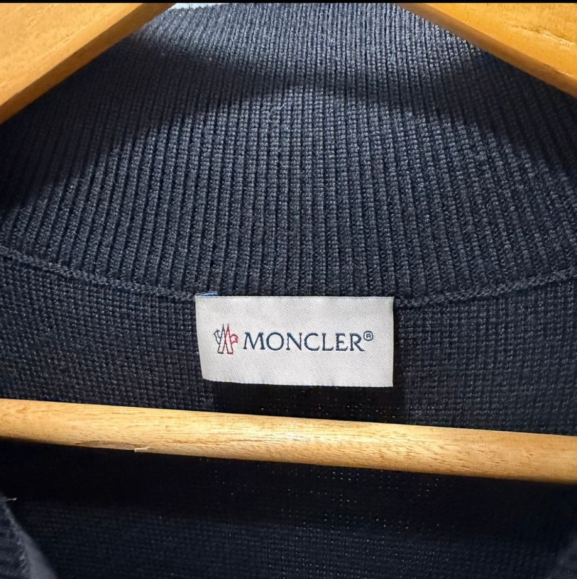 신형 몽클레어  니트 패딩  xl 상품이미지3