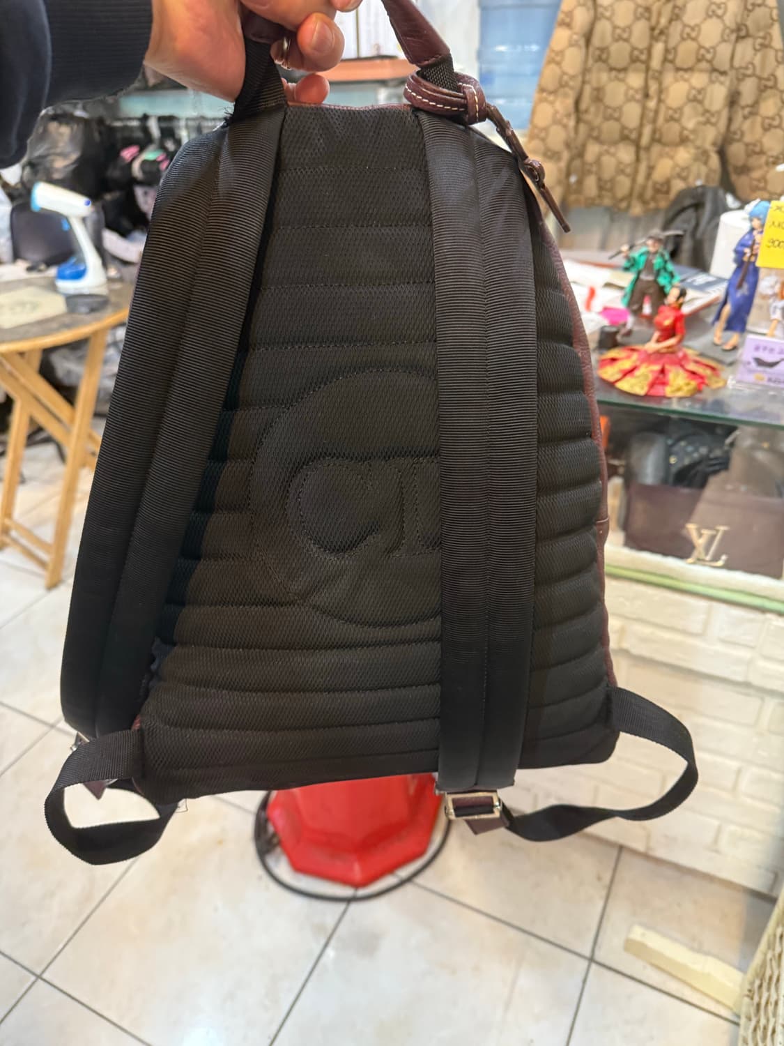 정품 디올옴므 아뜰리에 시그니처 프린트 백팩 팝니다 상품이미지4