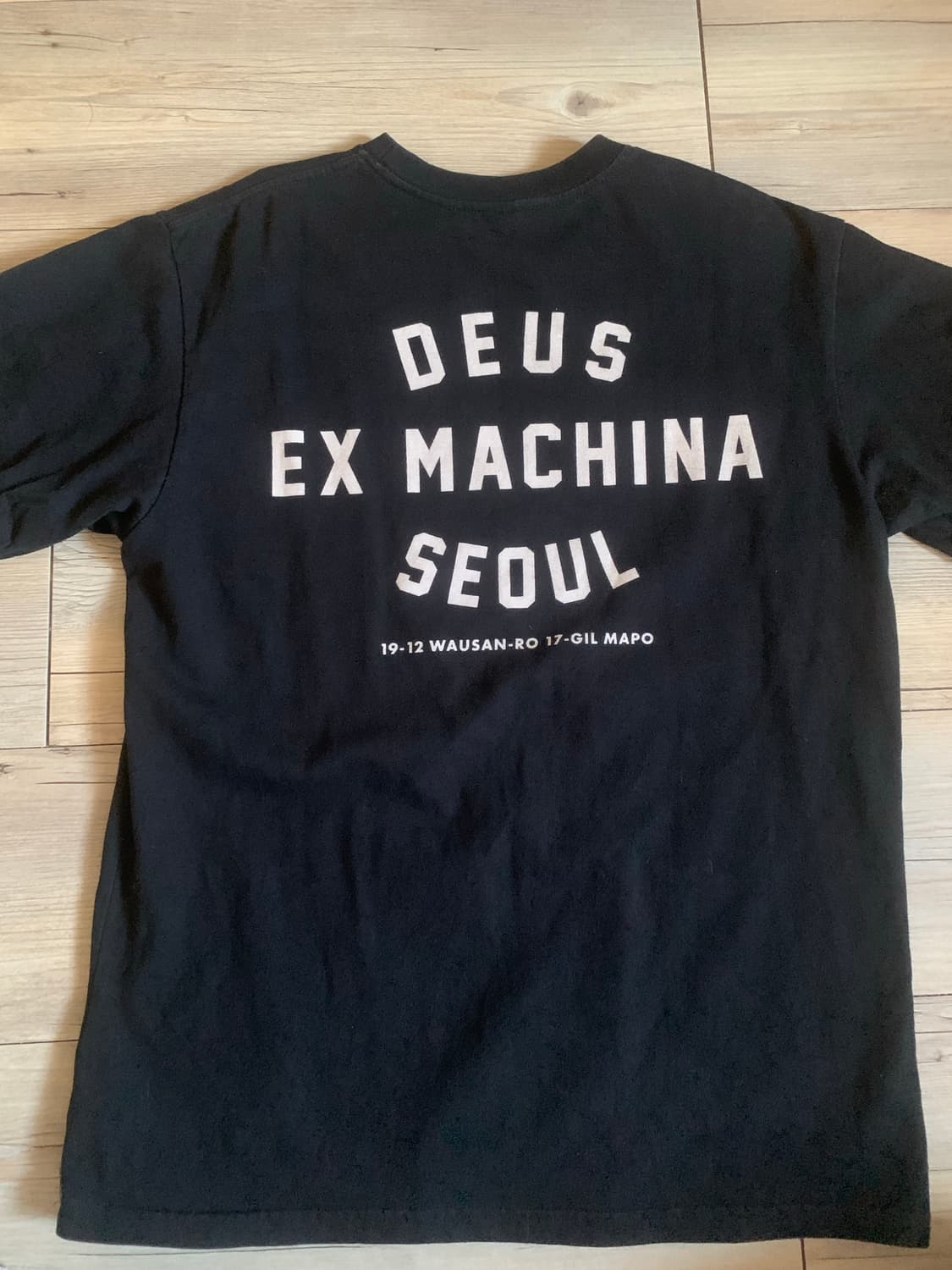 데우스 서울 반팔 M 상품이미지2