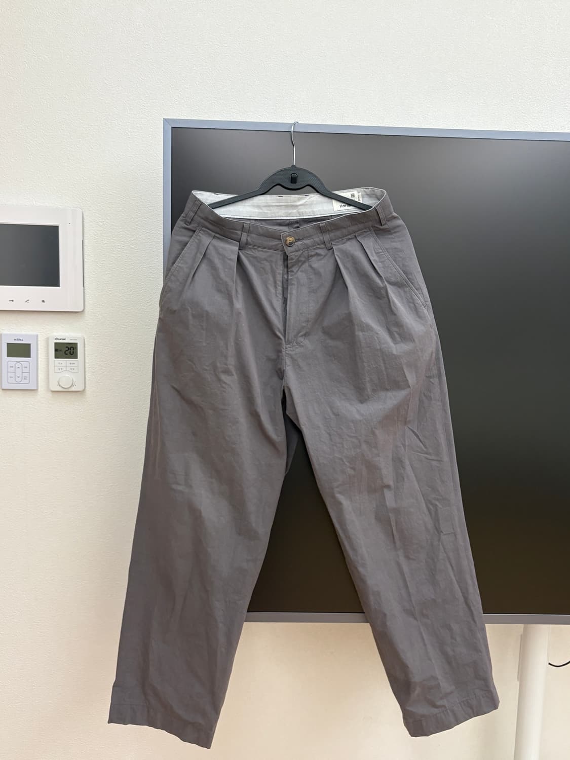 홀리선 그레이팬츠 상품이미지1