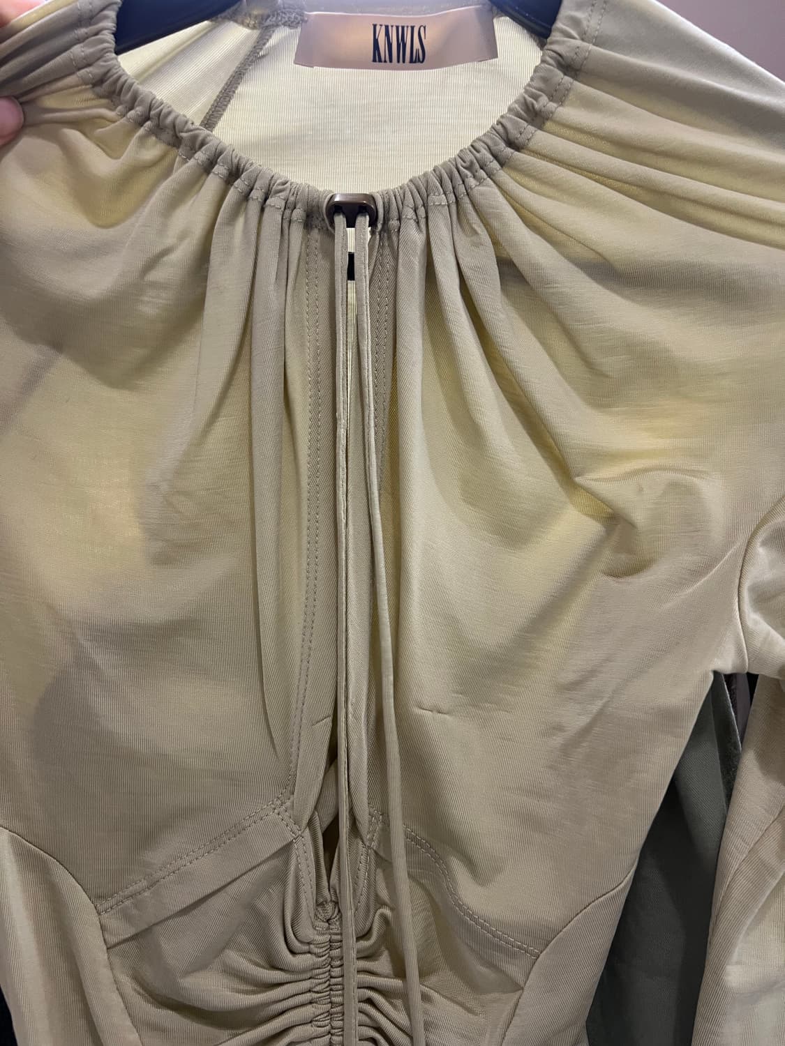 KNWLS 셔링 블라우스 상품이미지9