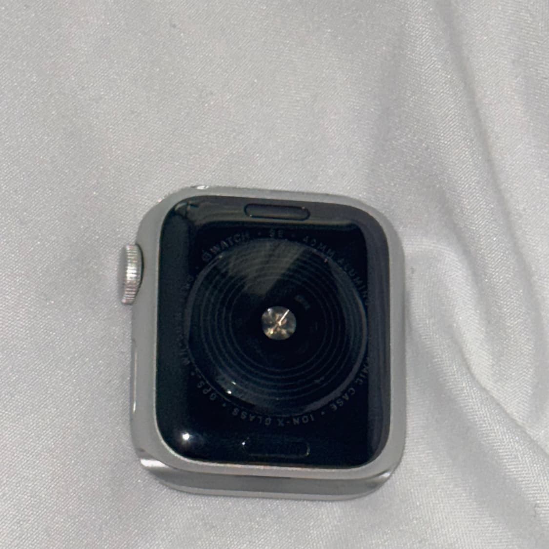 애플워치se 풀박스 + 메탈 스트랩 + 케이스 상품이미지7