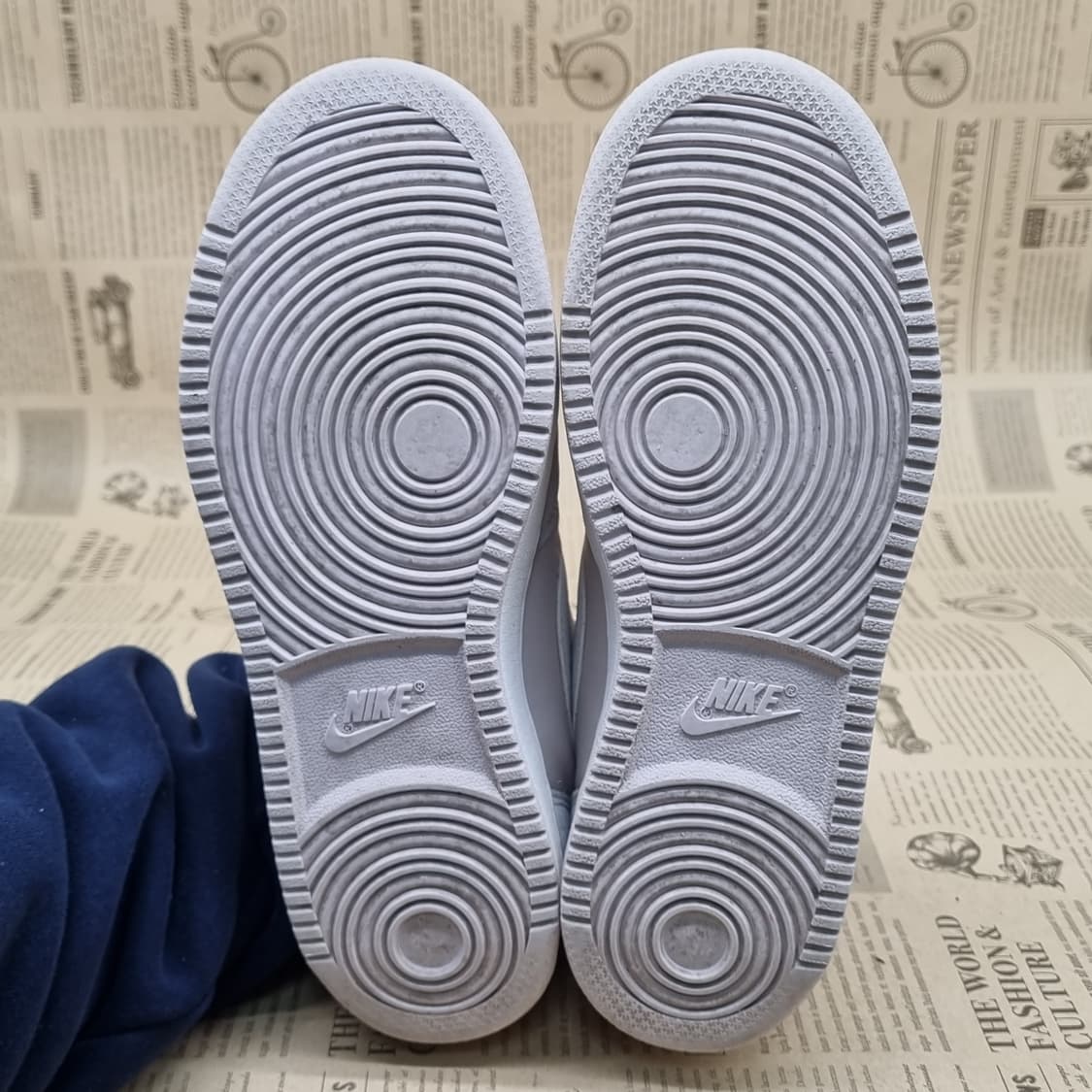 나이키 코트버로우 운동화245  상품이미지3