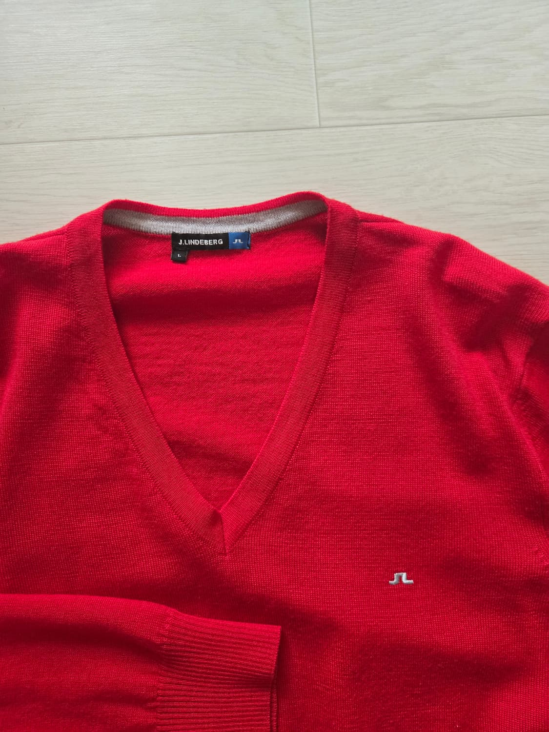제이린드버그 정품 v넥 니트 L사이즈 상품이미지2