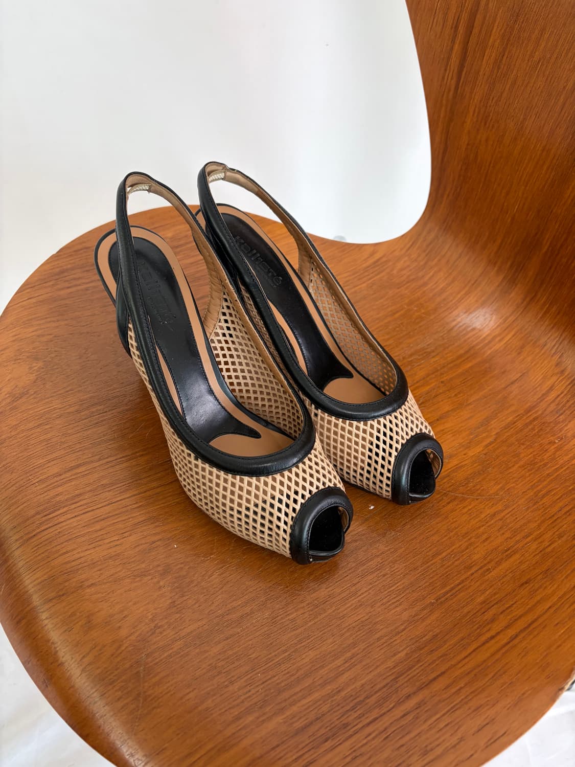 kallisté 힐 상품이미지2