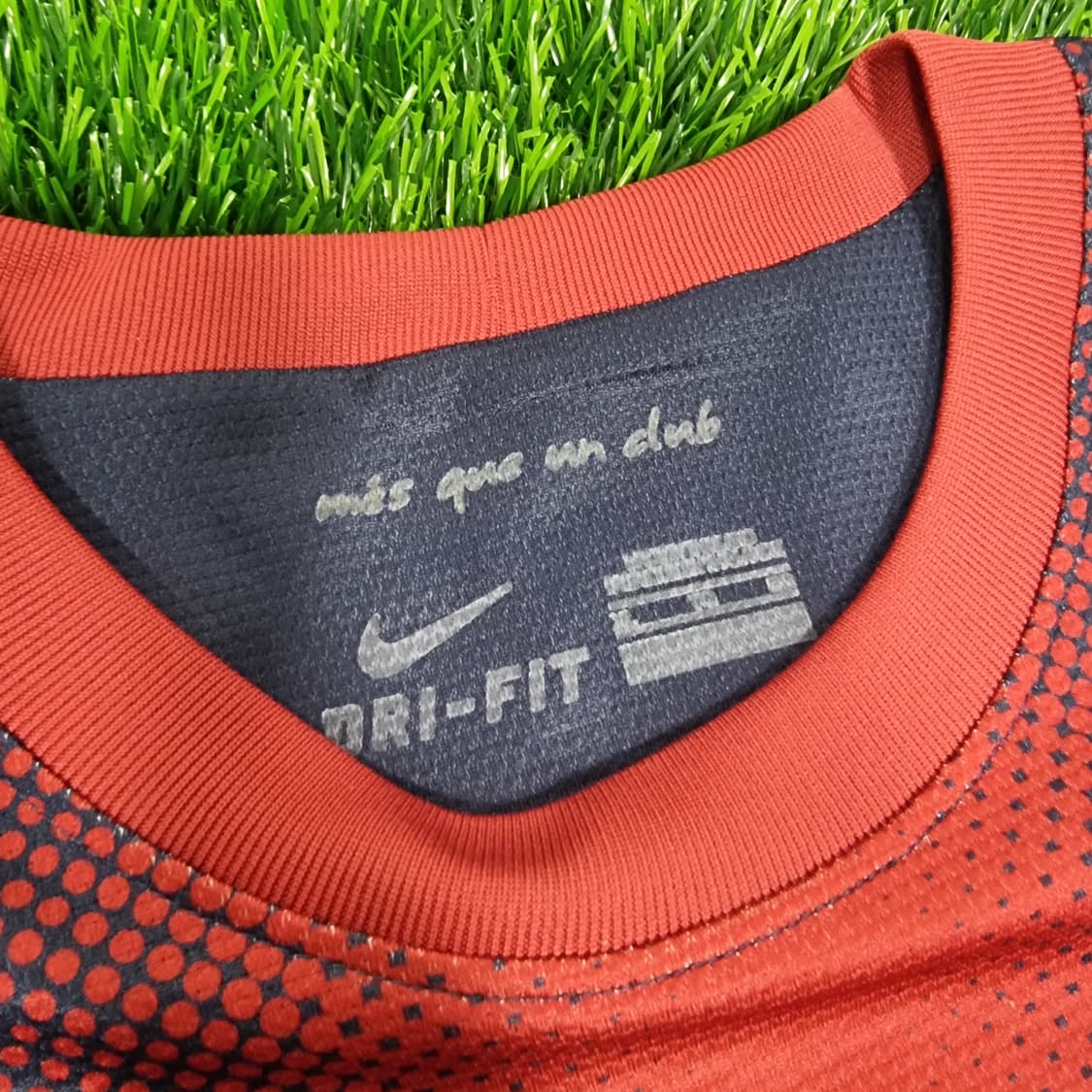 12-13시즌 바르셀로나 홈 유니폼 #7 다비드 비야 상품이미지8