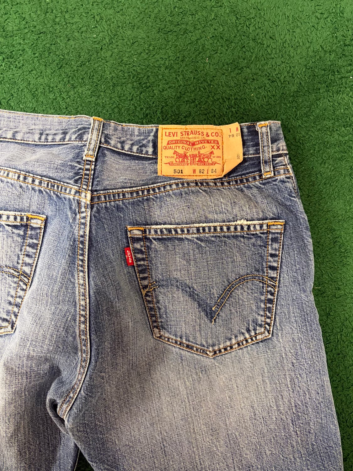 32) 리바이스 501 중청 상품이미지3