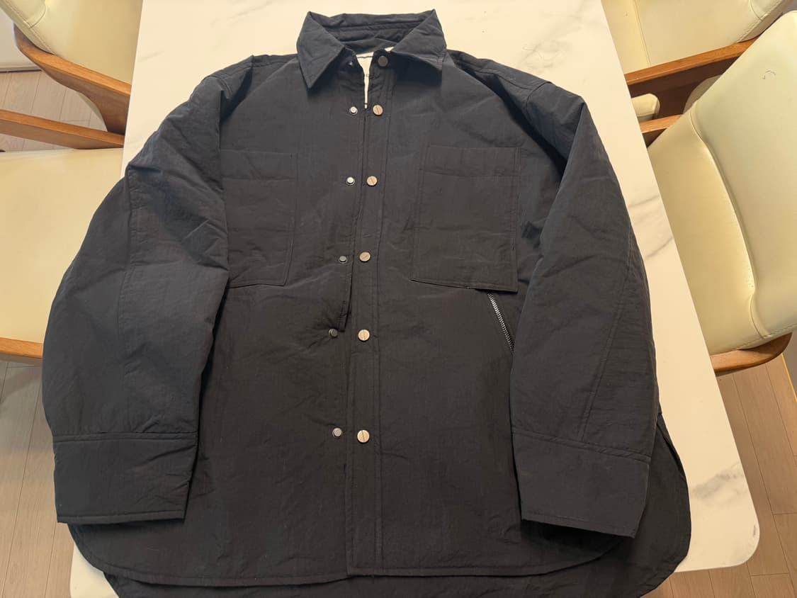 우영미 패디드 셔츠 자켓 52(110-115) 정품 상품이미지1