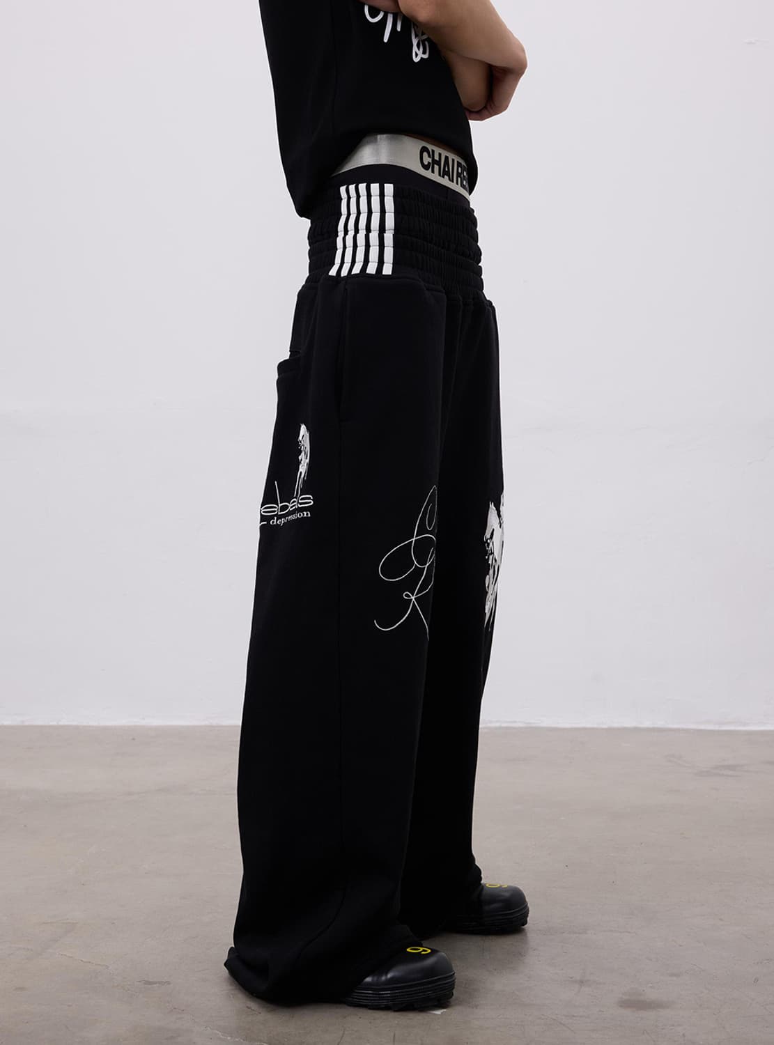 비엑서스 스웻팬츠 상품이미지2