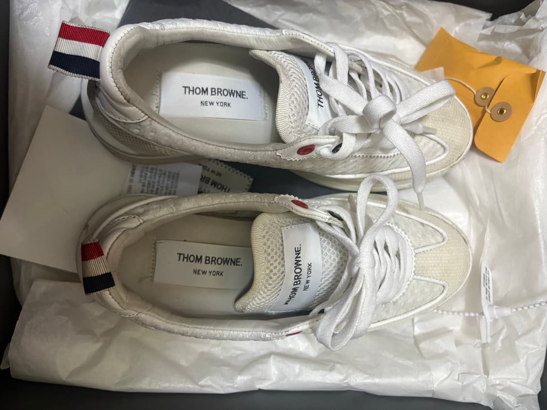 톰브라운 테크러너 220 상품이미지2