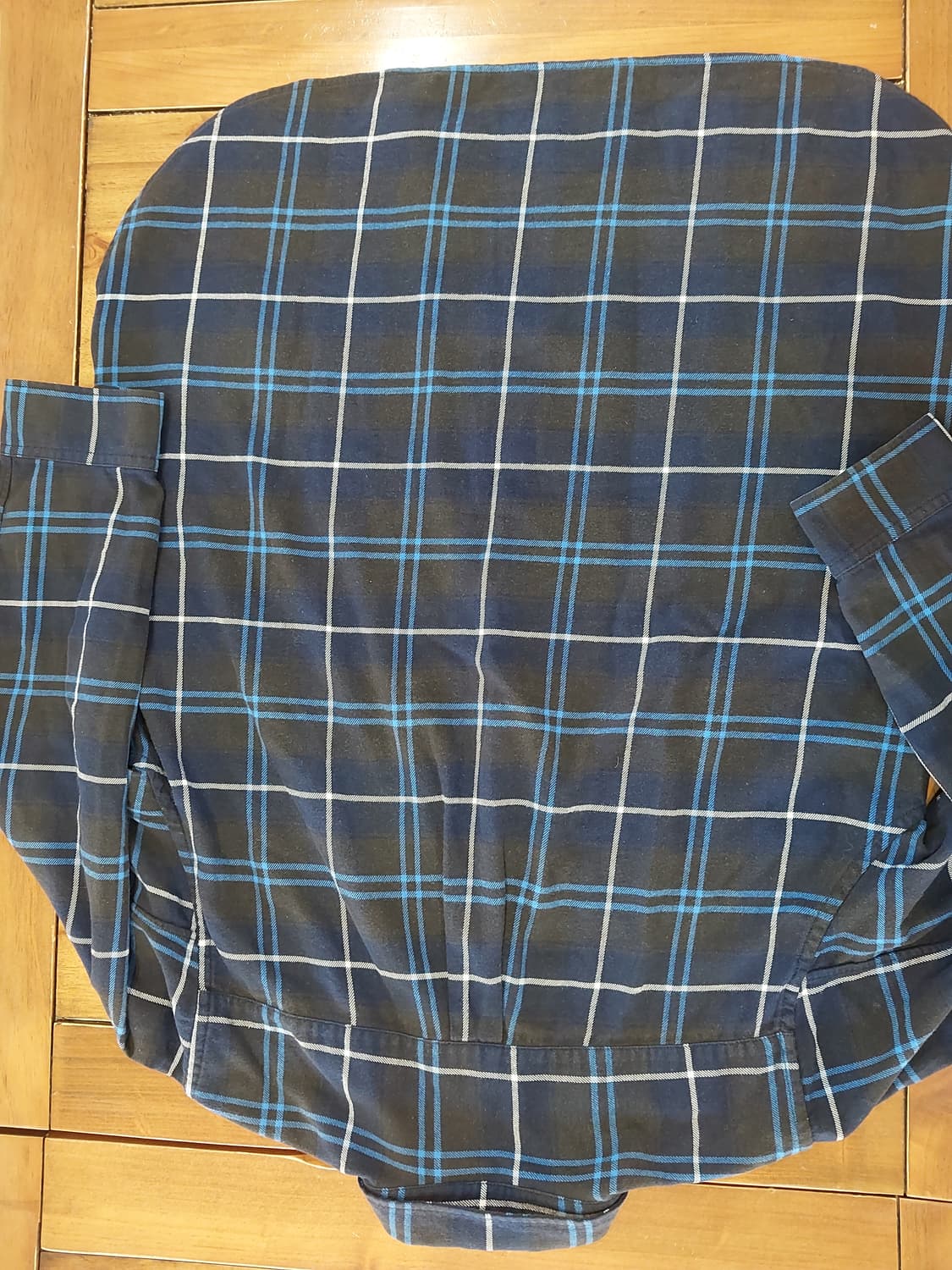 유니클로 X JW 앤더슨 여성 오버핏 코튼롱 셔츠
M사이즈 상품이미지7