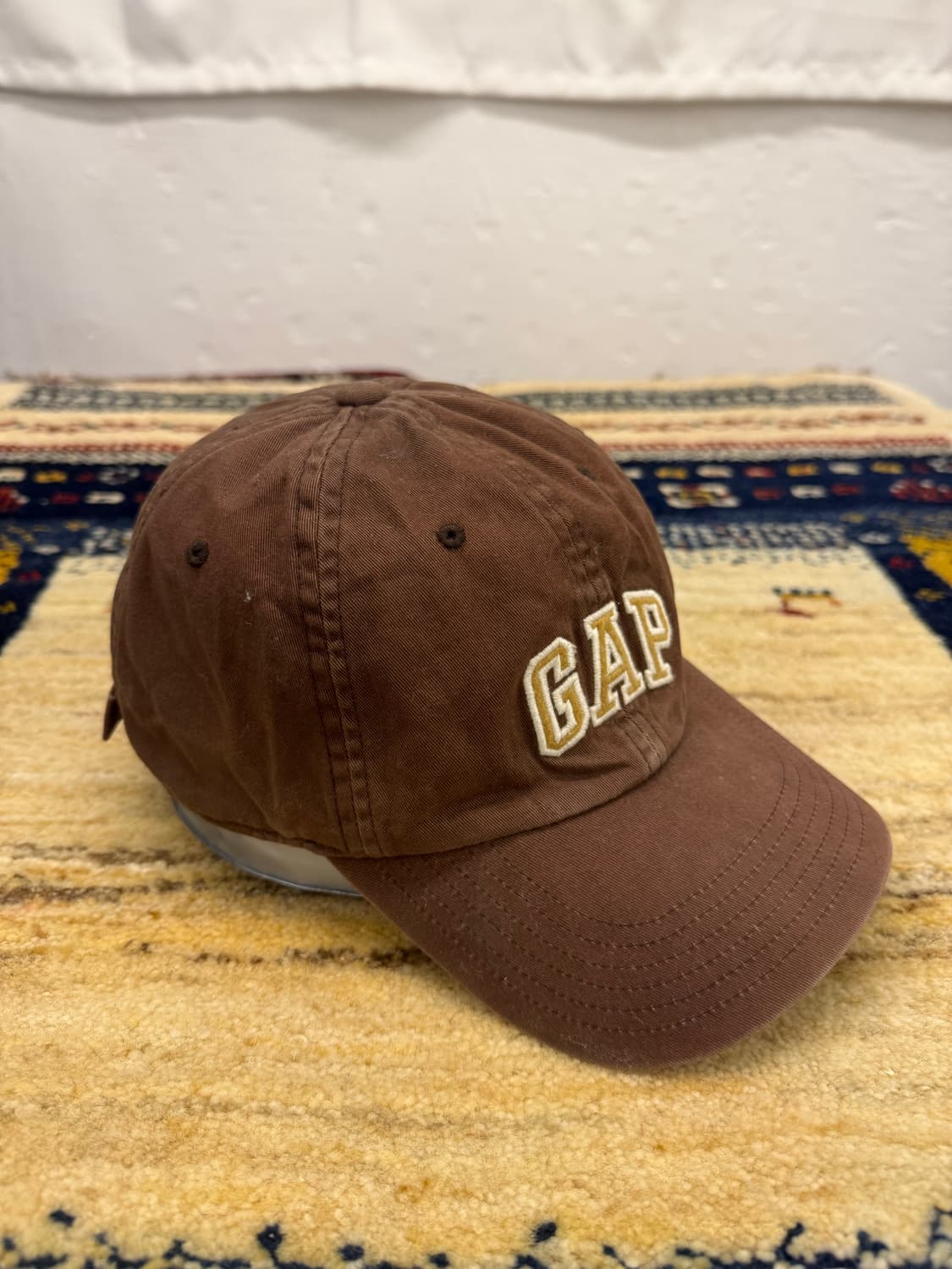 갭 브라운 로고 캡 상품이미지2