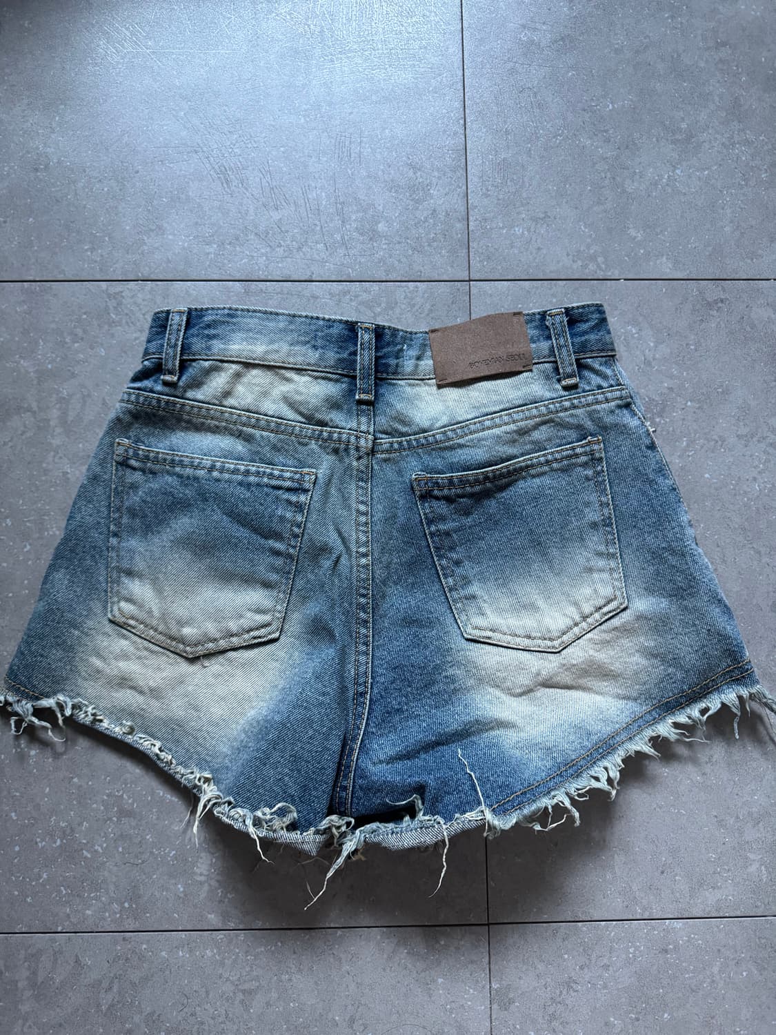 보헤미안서울 데님 워싱 쇼츠 22ver 상품이미지3