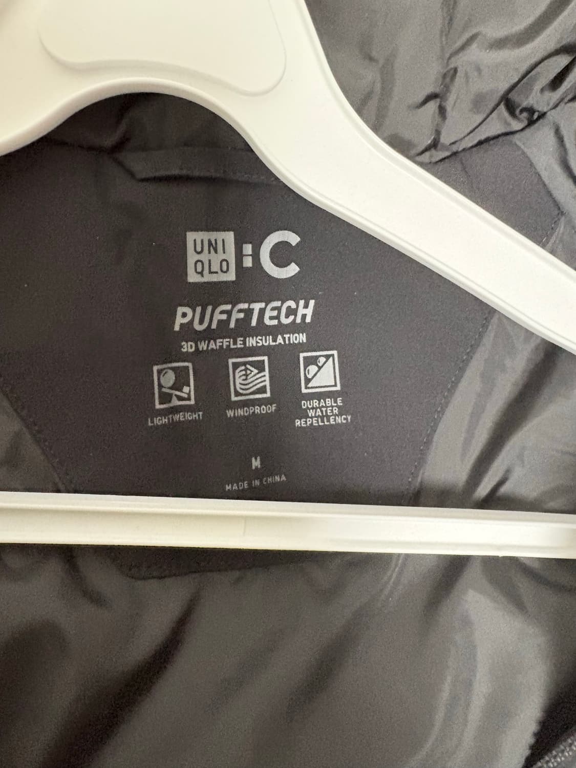 유니클로 퍼프테크 파카 m 블랙 상품이미지3