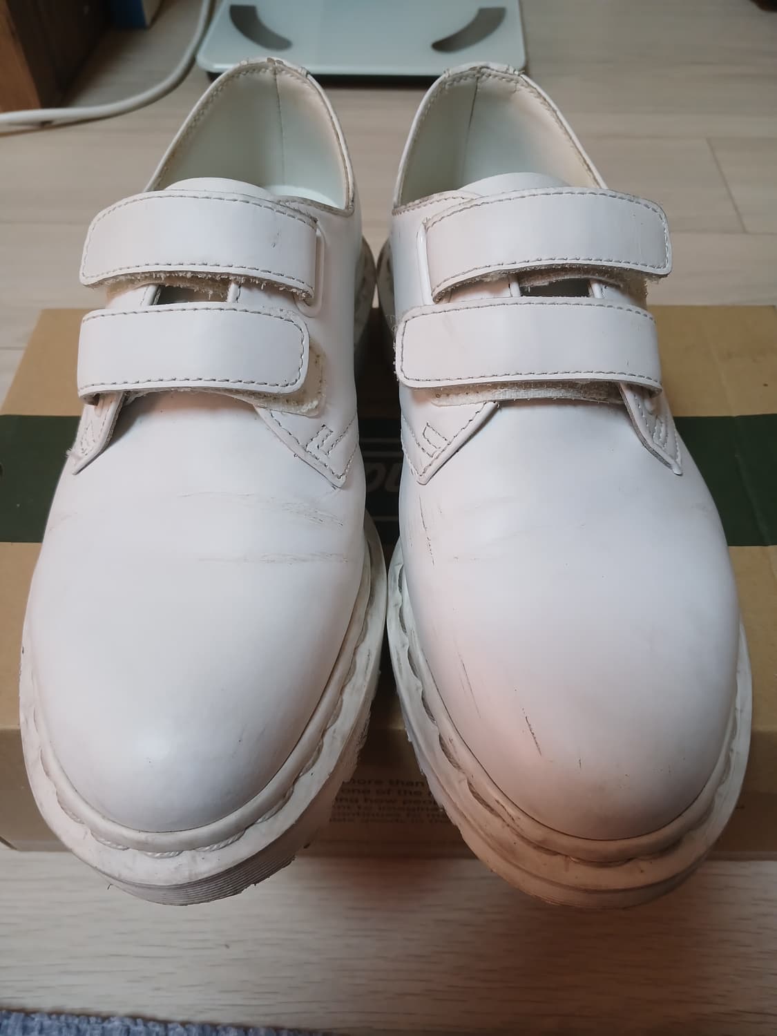 닥터마틴 (UK4) 상품이미지1