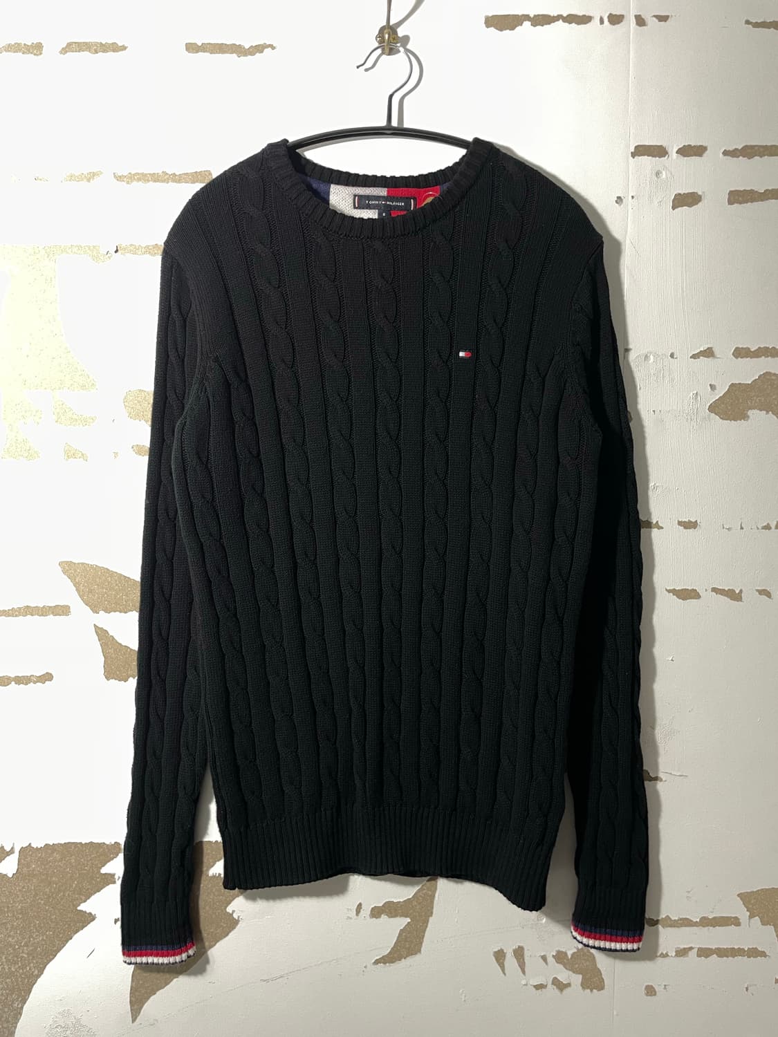 타미힐피거 슬림핏 케이블 니트 상품이미지1