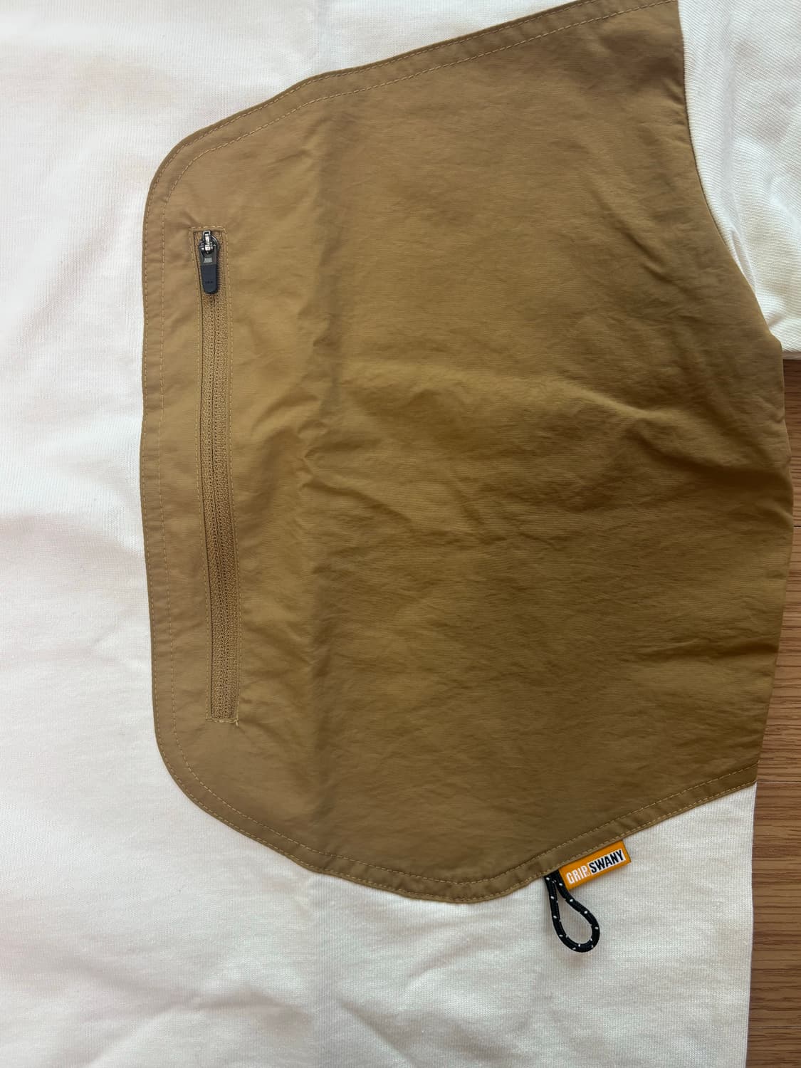 [새상품] 그립스와니 반팔 티셔츠 XL  상품이미지4