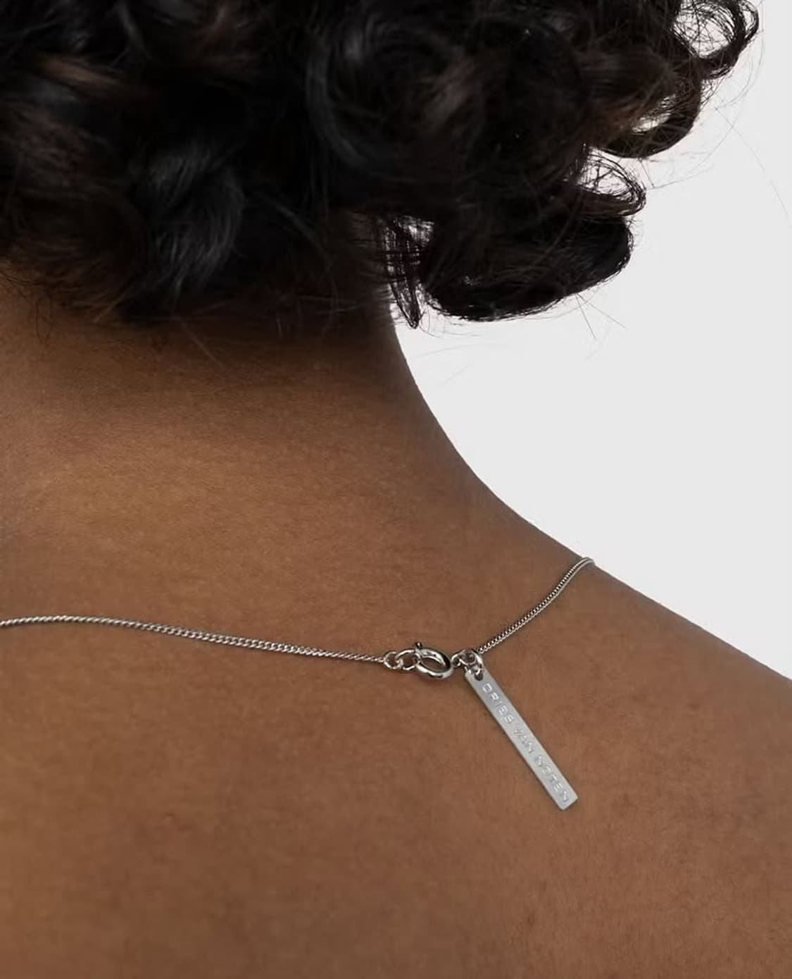 Dries Van Noten logo necklace 상품이미지3
