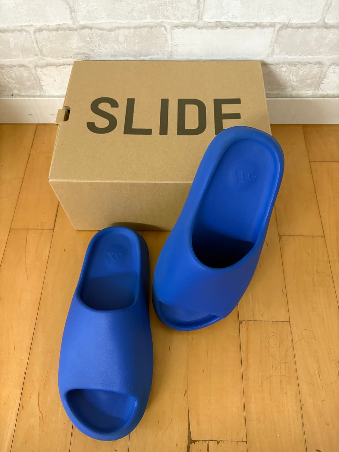 아디다스 이지슬라이드 아주르 YZY SLIDE 285 상품이미지1