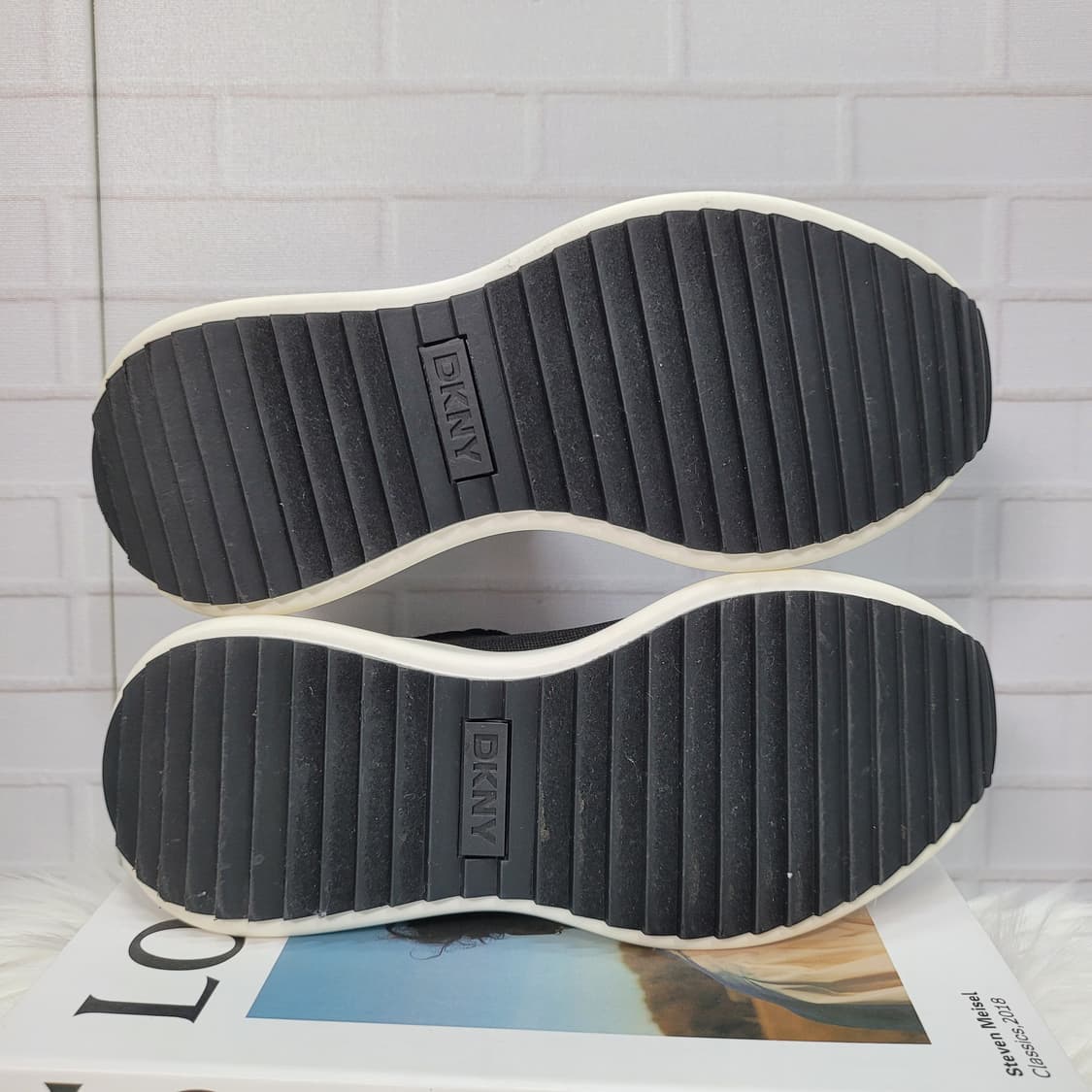 DKNY 디케이앤와이 자비아 슬립온 스니커즈 235사이즈 상품이미지7