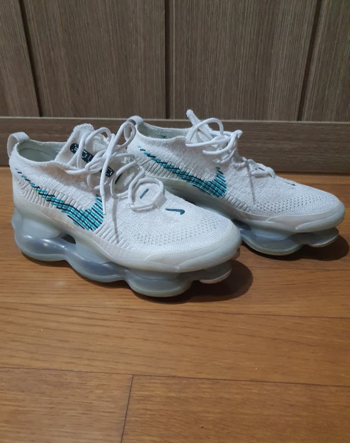 나이키 에어맥스 스콜피온  상품이미지1